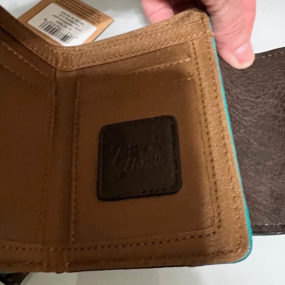 Tony Lama Turquoise Tooling Wristlet/Wallet - Picture 4 of 9